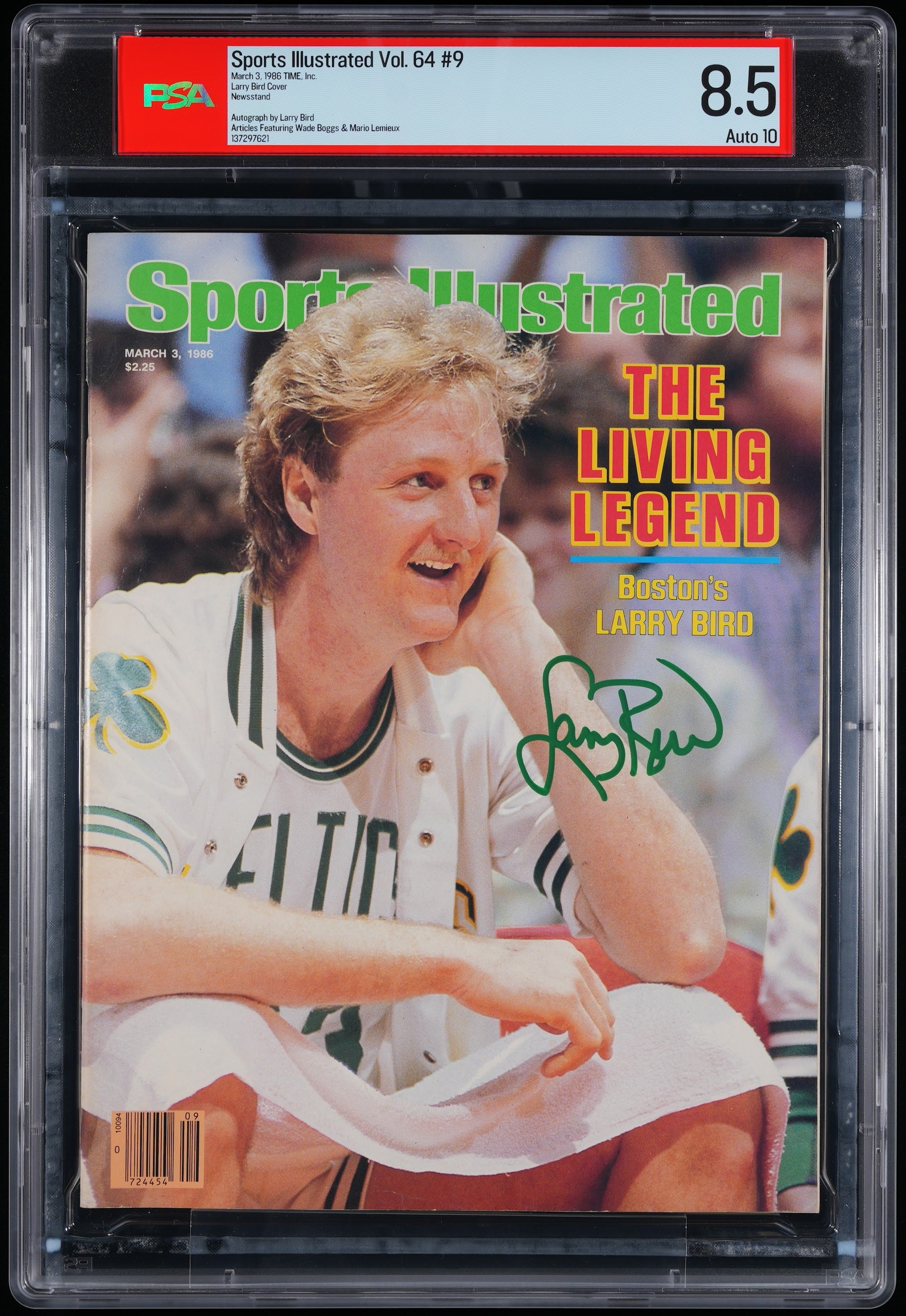 1986 Larry Bird Sports Illustrated Autographed – PSA 8.5 Newsstand